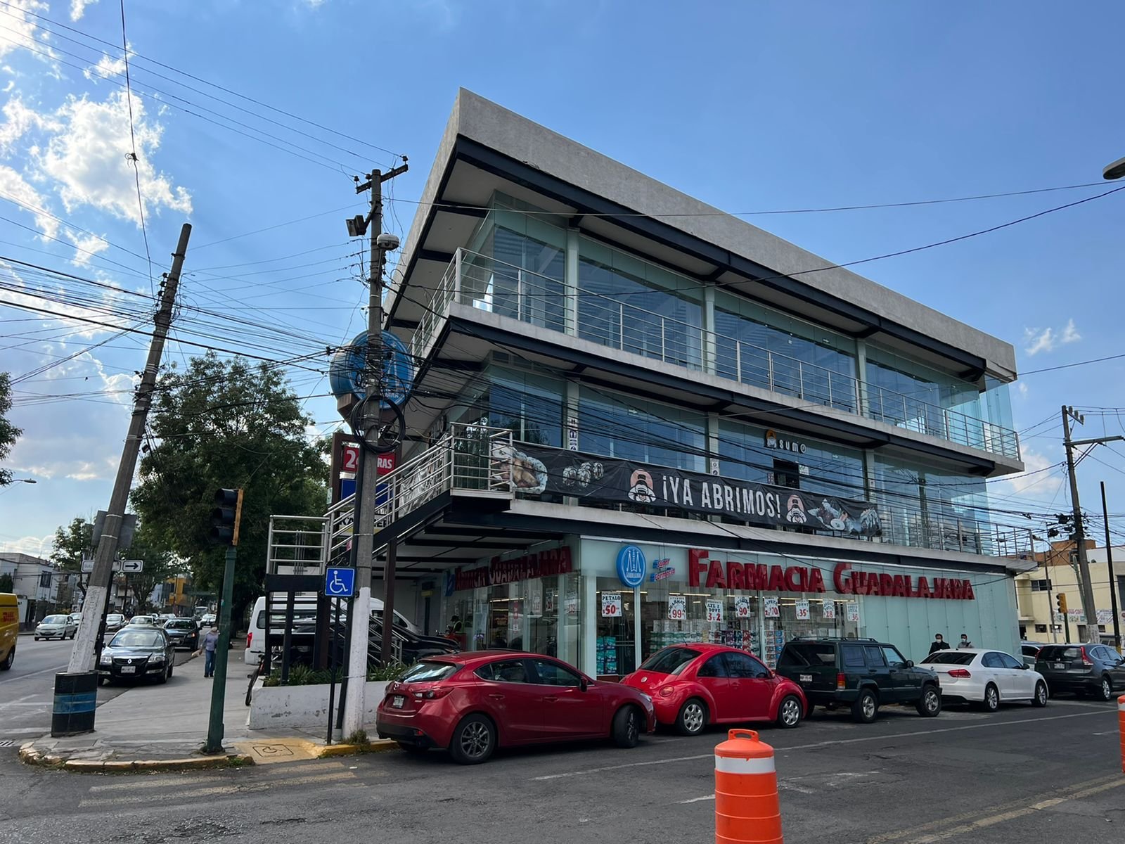 Unni Plaza